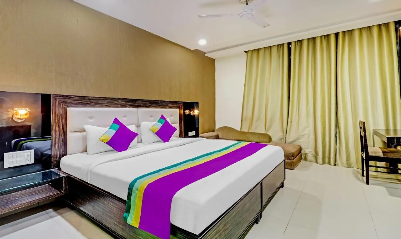 Light House Agra By Park Tree Hotel