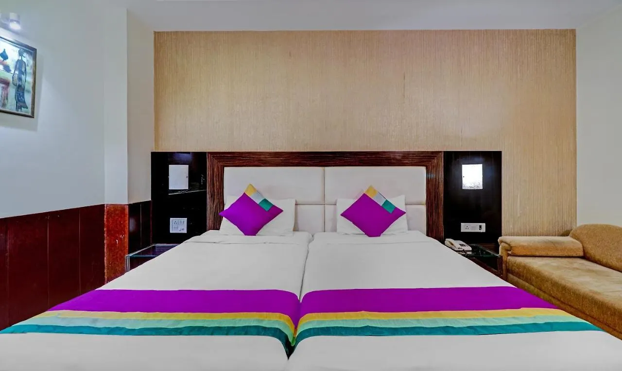 Light House Agra By Park Tree Hotel