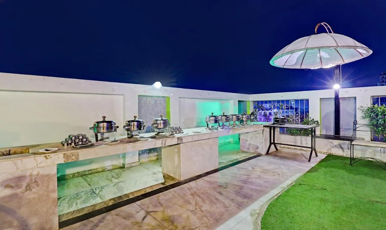 Light House Agra By Park Tree Hotel