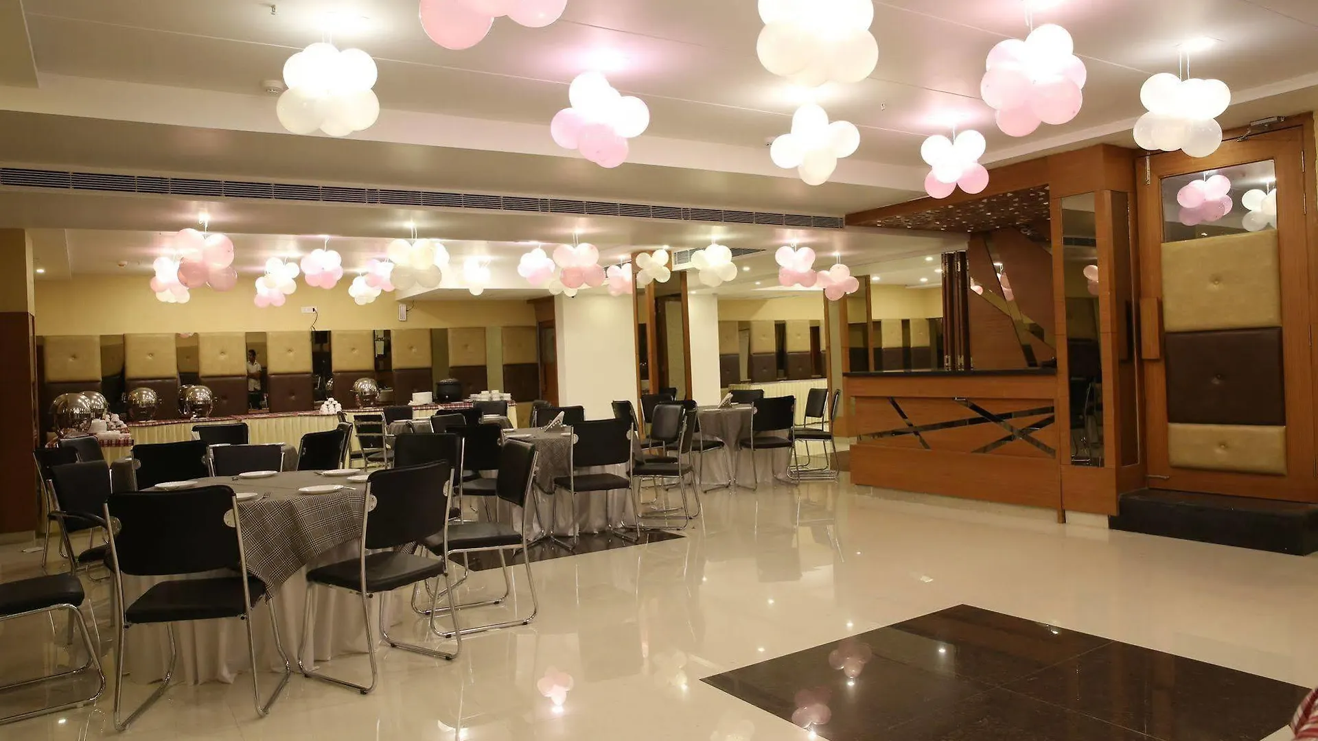 Light House Agra By Park Tree Hotel India