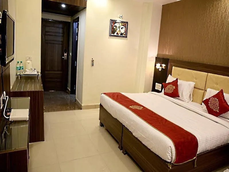 ***  Light House Agra By Park Tree Hotel India